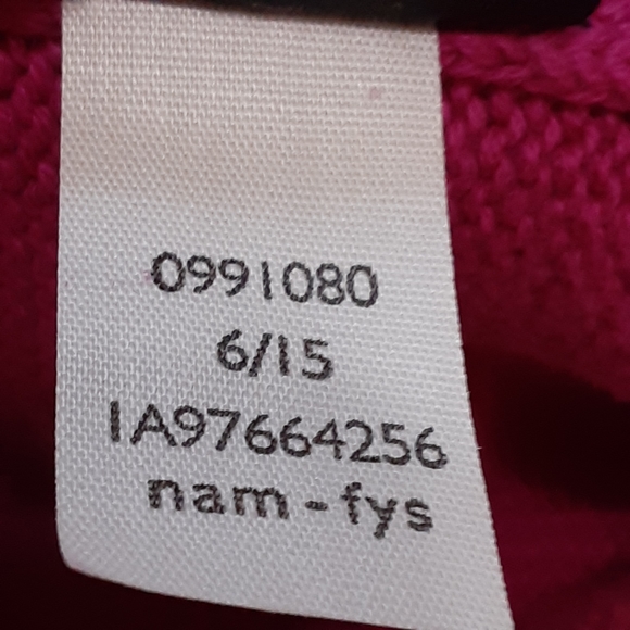 NWT, Tommy Hilfiger, Fuscia Red, Cotton Cable Knit Sweater, Size Medium - Picture 7 of 9